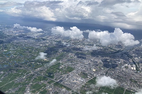 本州はまだ梅雨です