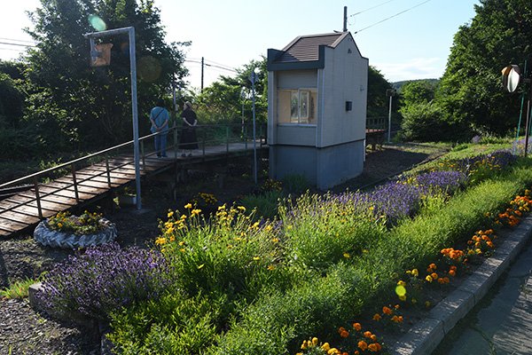 無人駅発見