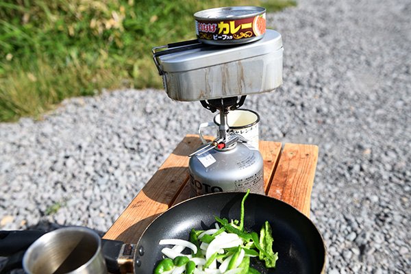 メスティンでご飯を炊きます