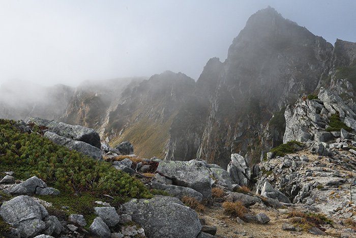 宝剣岳 (ほうけんだけ)：2931m