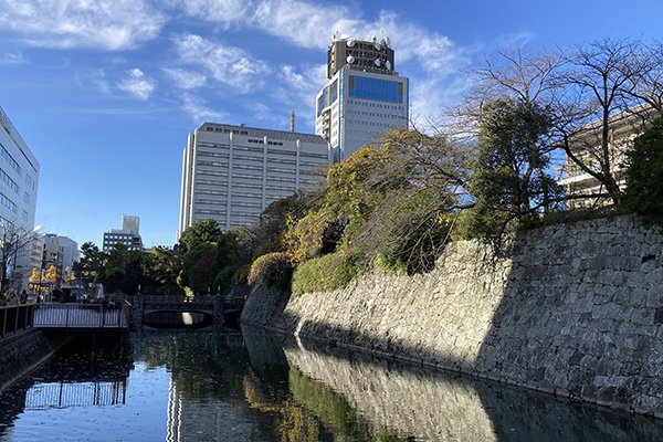 県庁まで徒歩10分